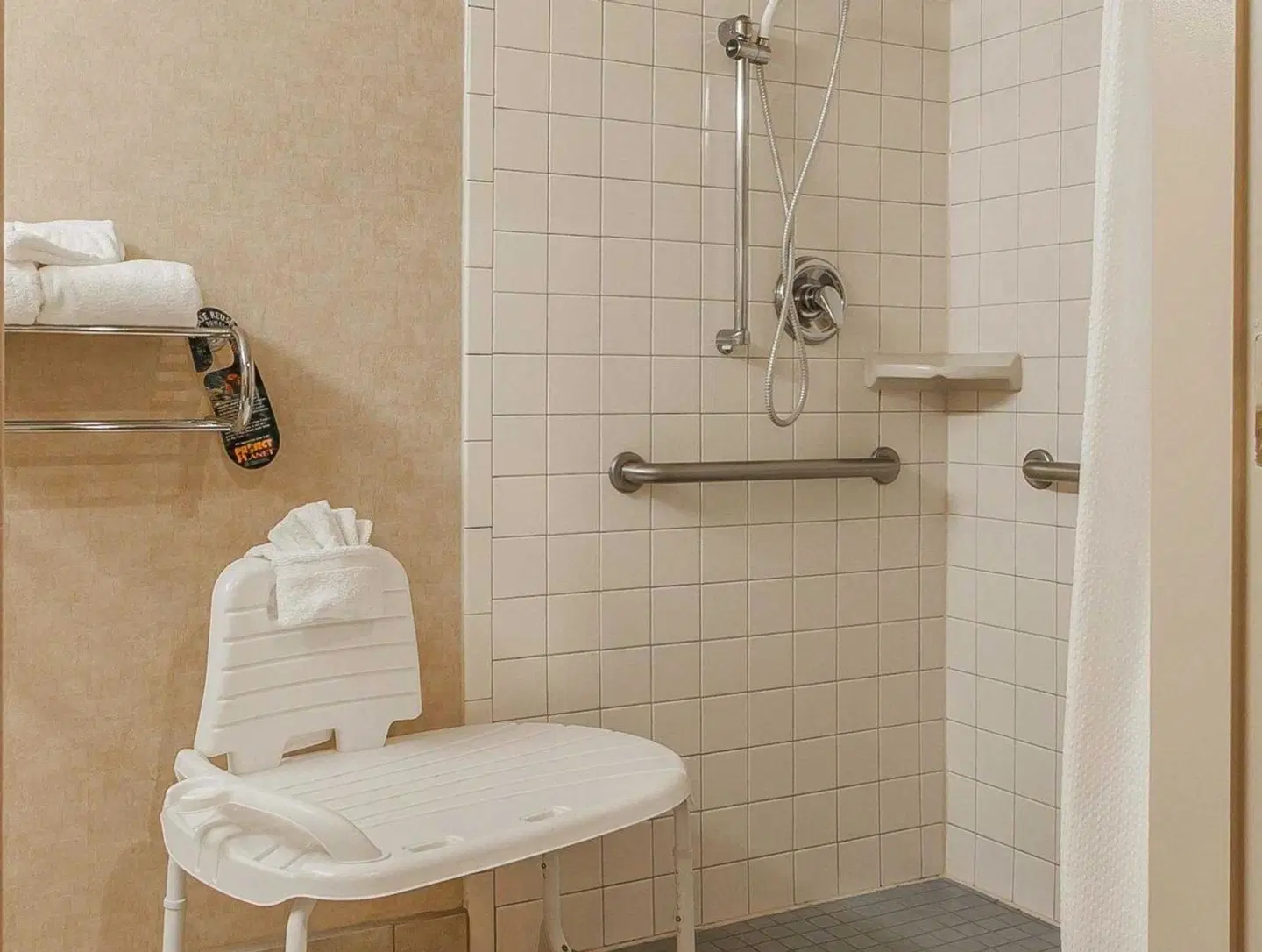 Comfort Inn & Suites Klamath Falls Badezimmer