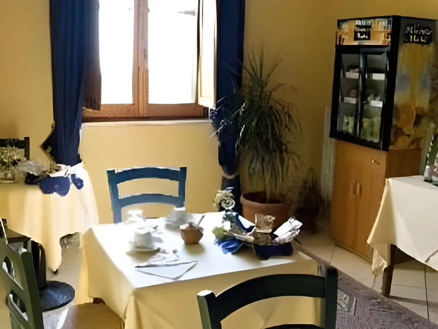 Tavernola - Locanda Di Campagna Konferenz