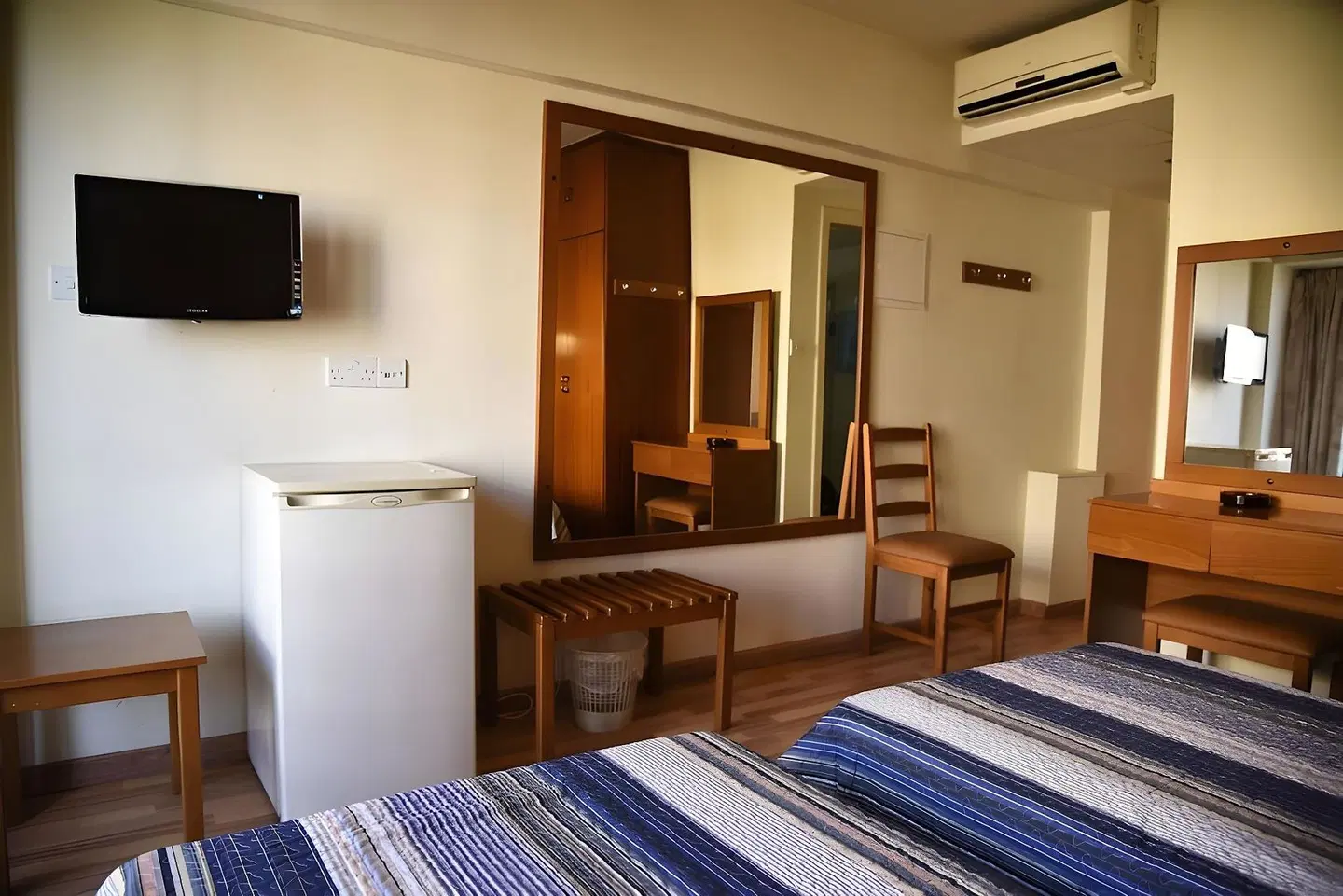 Elysso Hotel ROOM_EXAMPLE