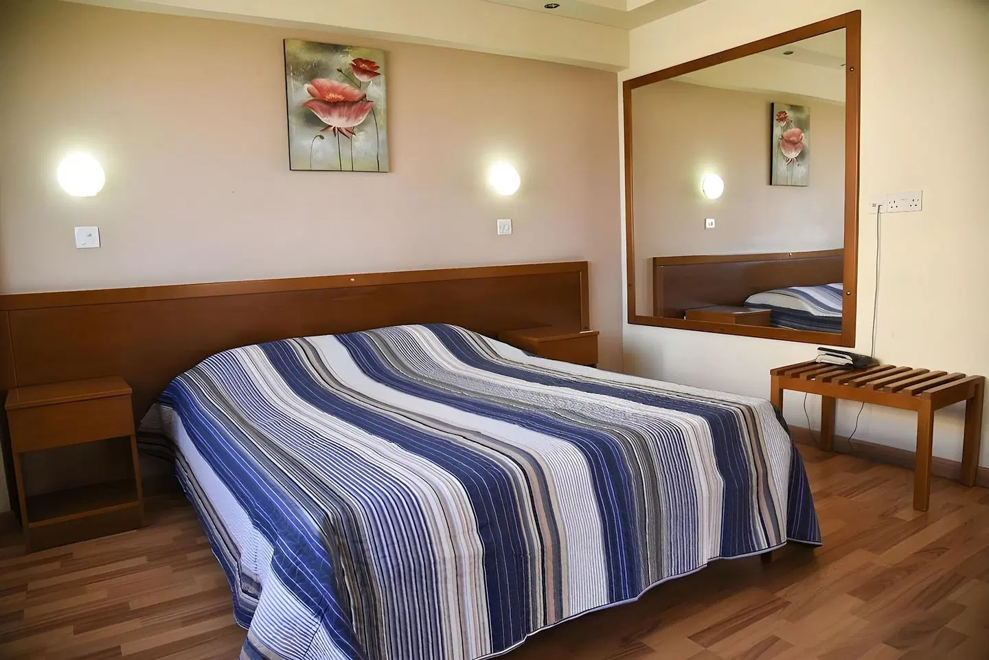 Elysso Hotel ROOM_EXAMPLE