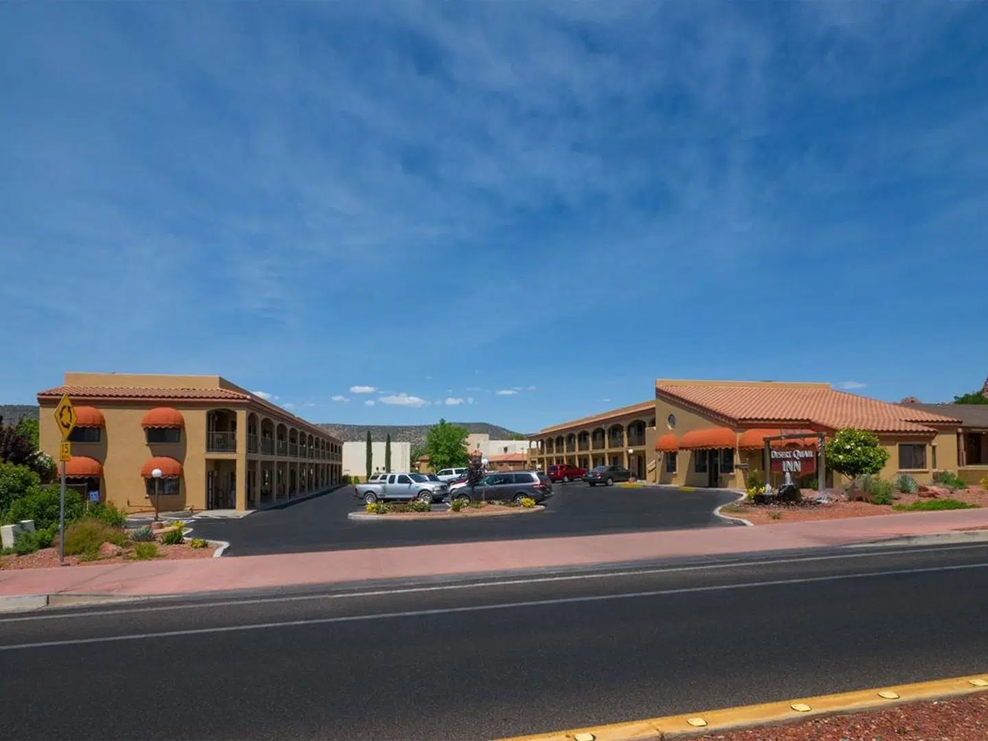 Desert Quail Inn EXTERIOR