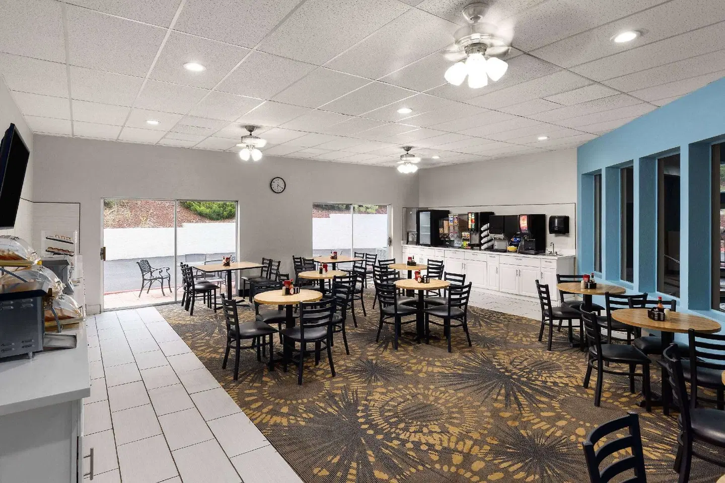 Days Inn by Wyndham Williams Restaurant