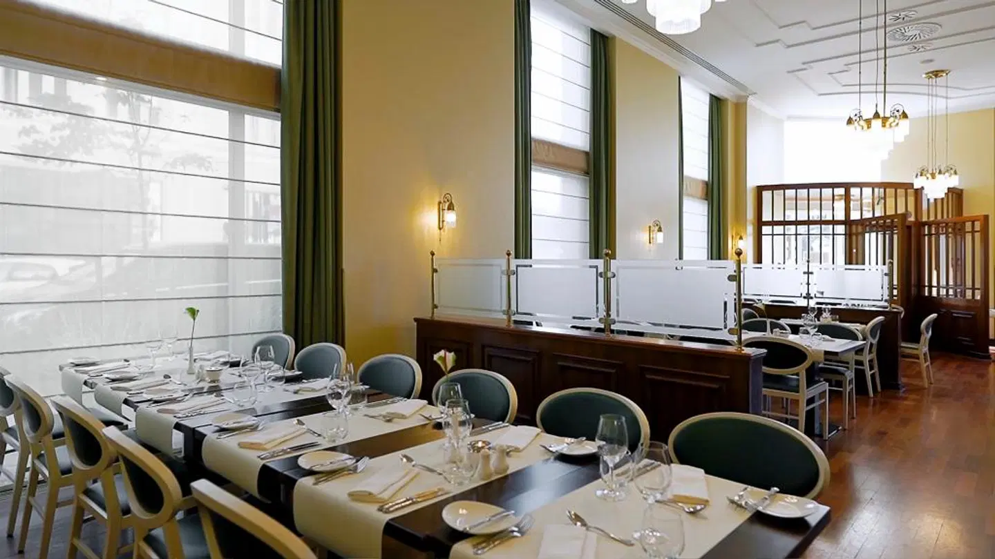 Polonia Palace Restaurant