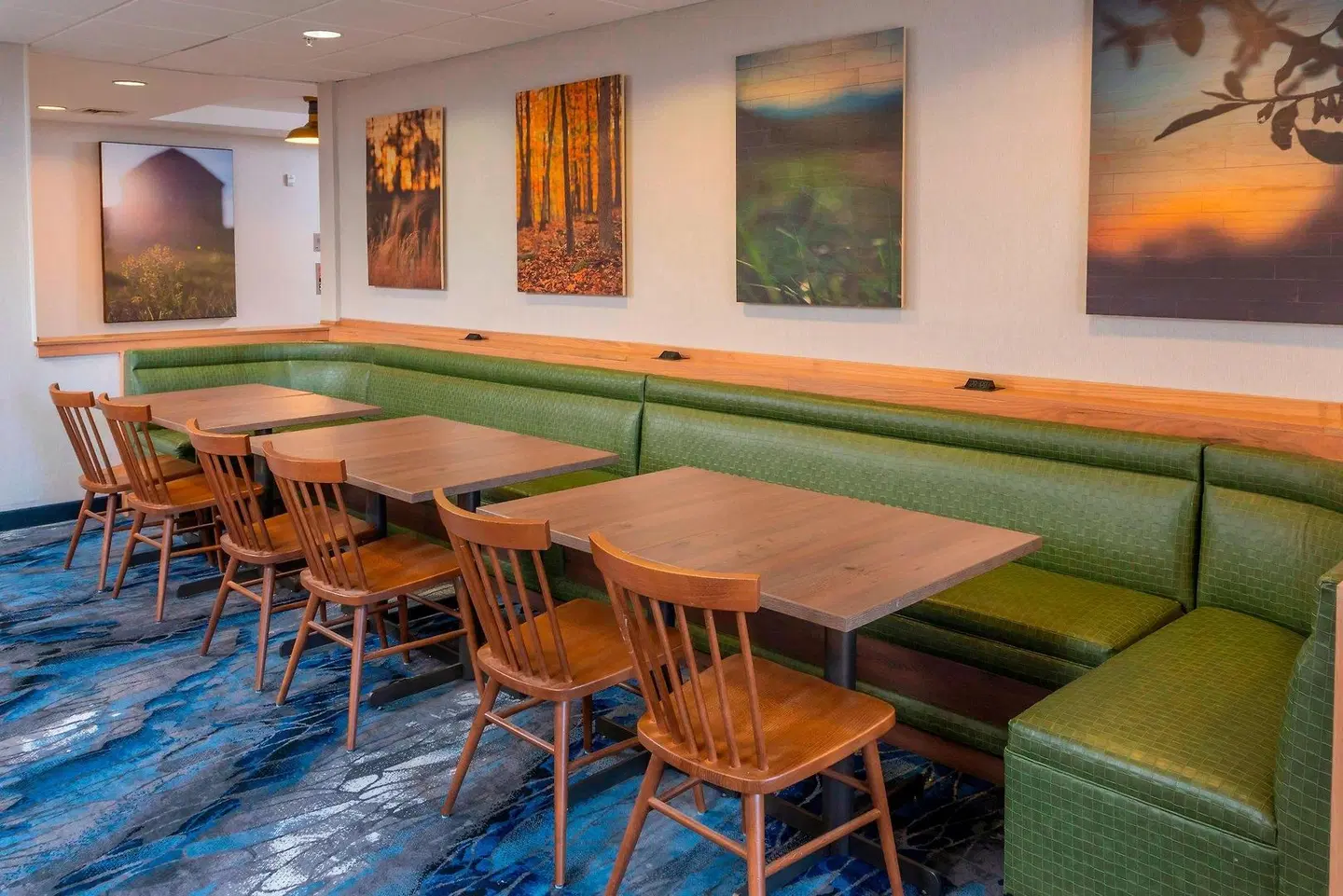 Fairfield Inn & Suites by Marriott Bend Downtown LOUNGE_LOBBY
