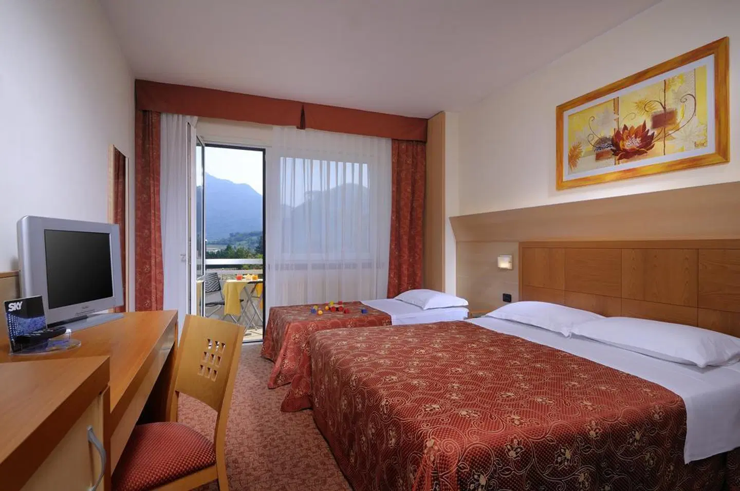 Campagnola ROOM_EXAMPLE