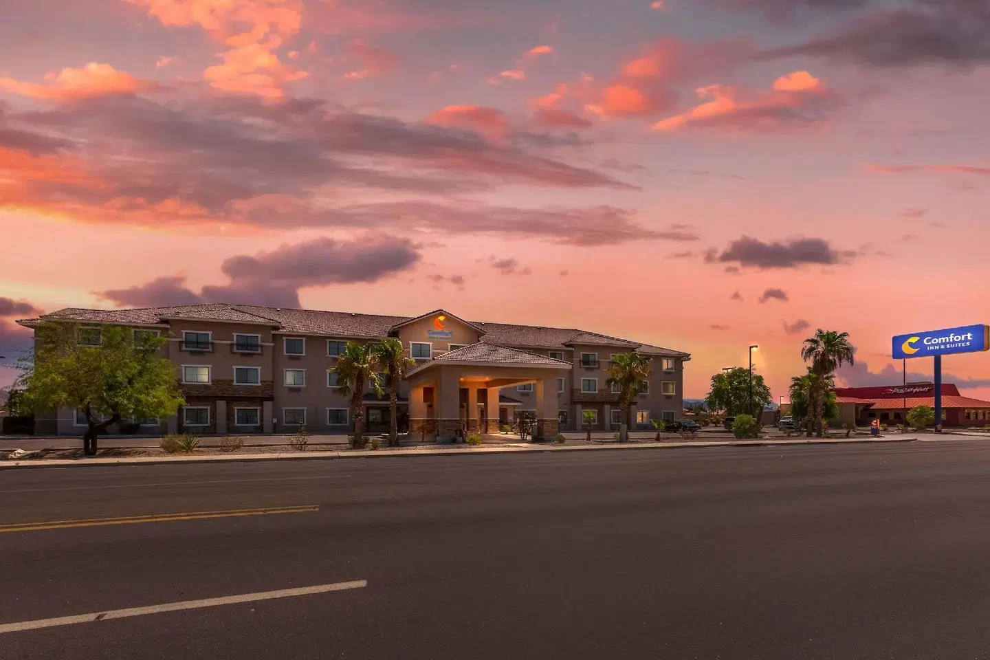 Comfort Inn & Suites Yuma LANDSCAPE