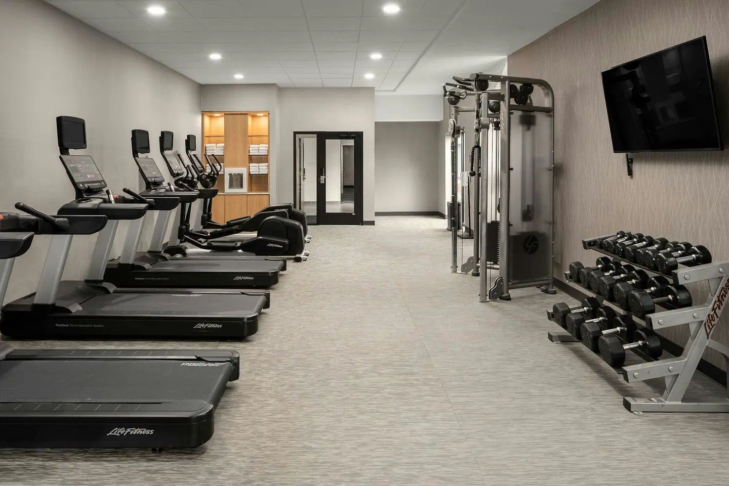 Courtyard by Marriott Portland Beaverton SPORTS_AND_LEISURE