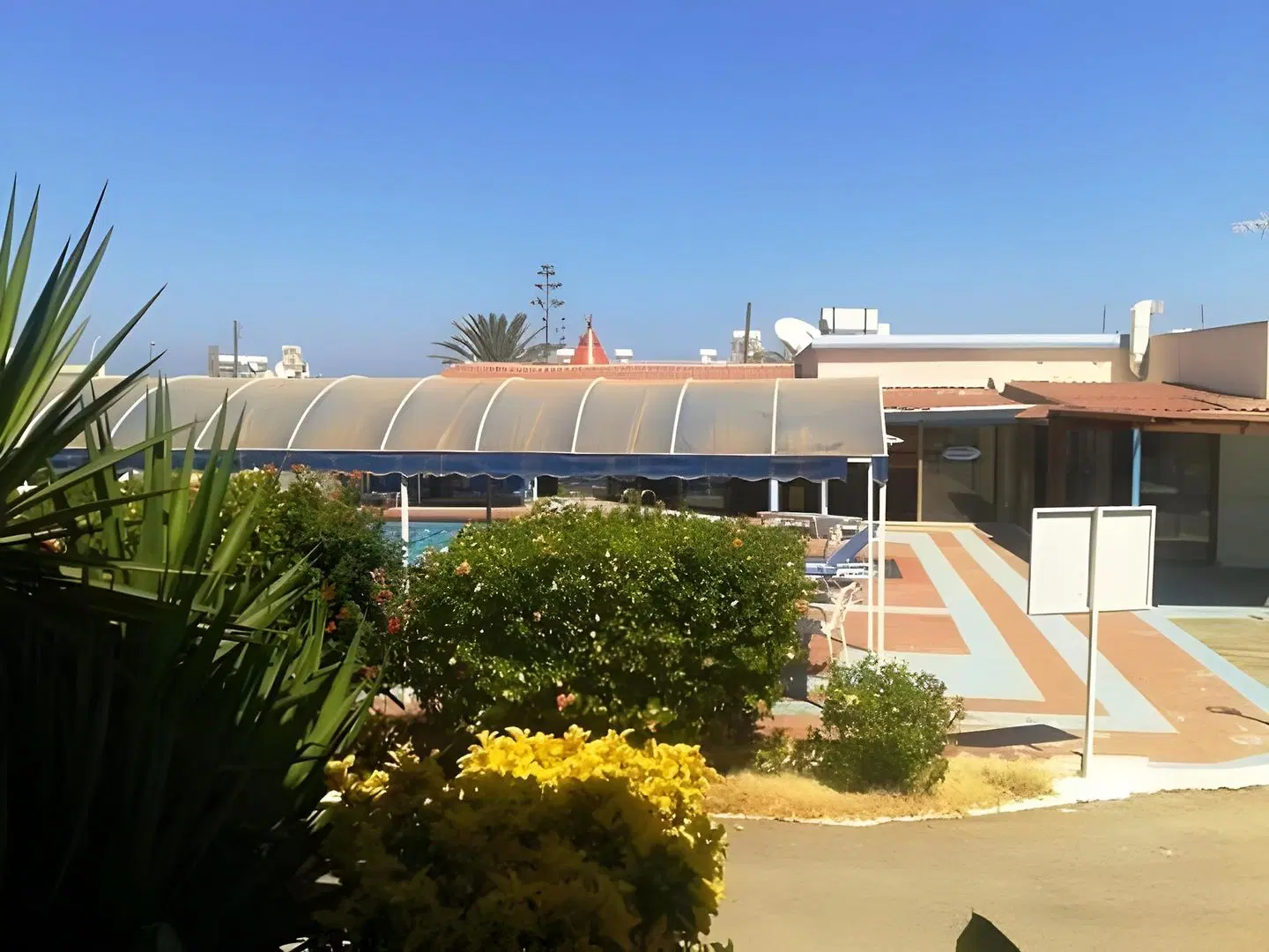 Flokkas Hotel Apartments EXTERIOR