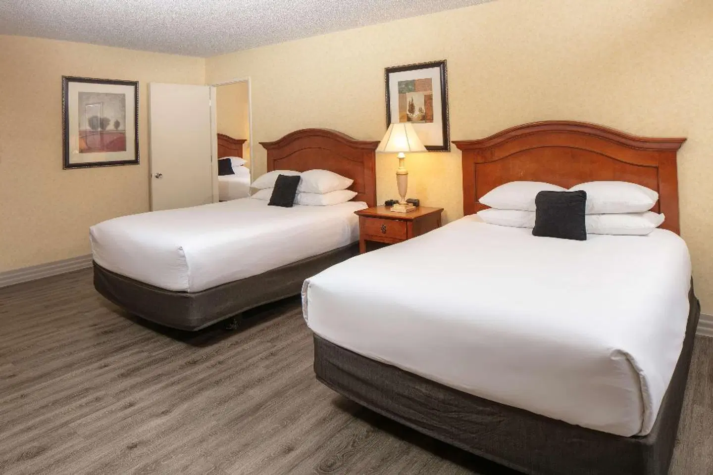 Waypoint Hotel ROOM_EXAMPLE