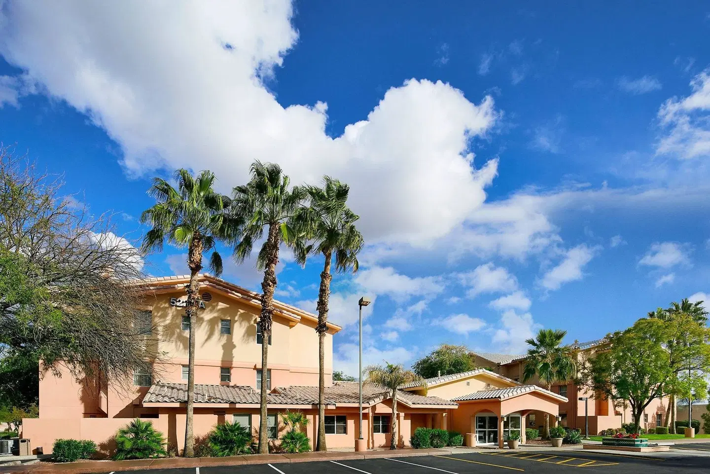 TownePlace Suites by Marriott Tempe at Arizona Mills Mall EXTERIOR
