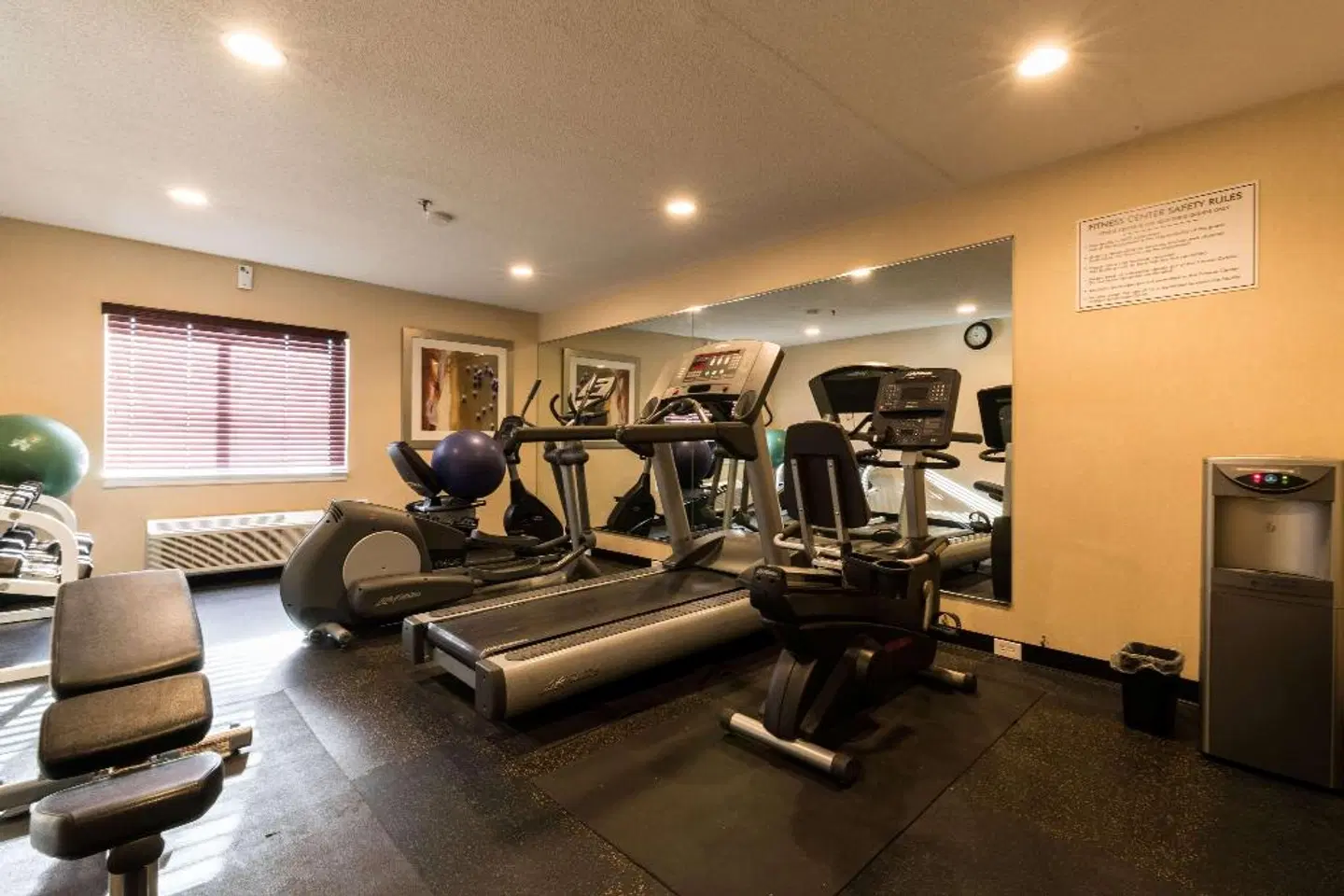 Baymont by Wyndham Detroit Airport/Romulus SPORTS_AND_LEISURE