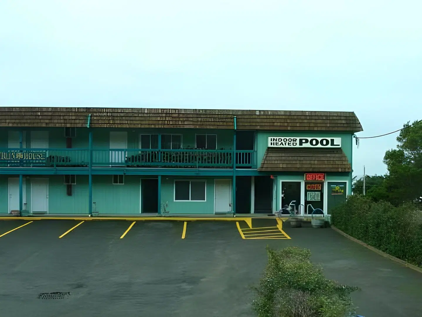 The Dublin House Motel EXTERIOR