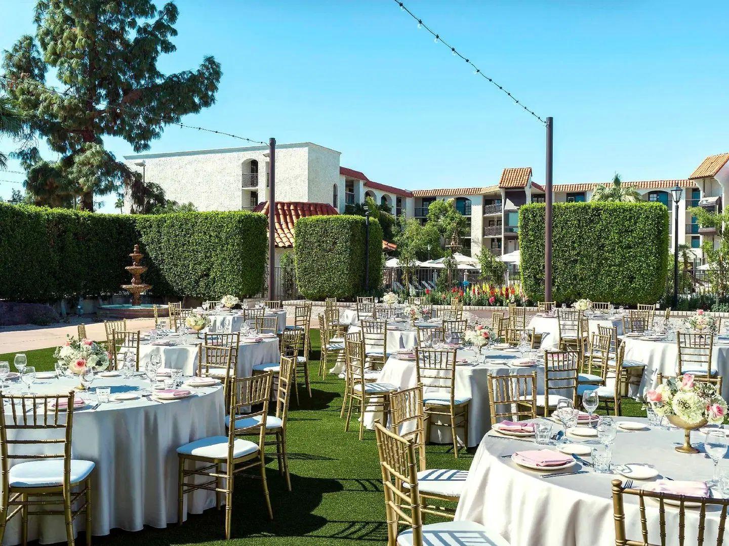 Embassy Suites by Hilton Scottsdale Resort Restaurant