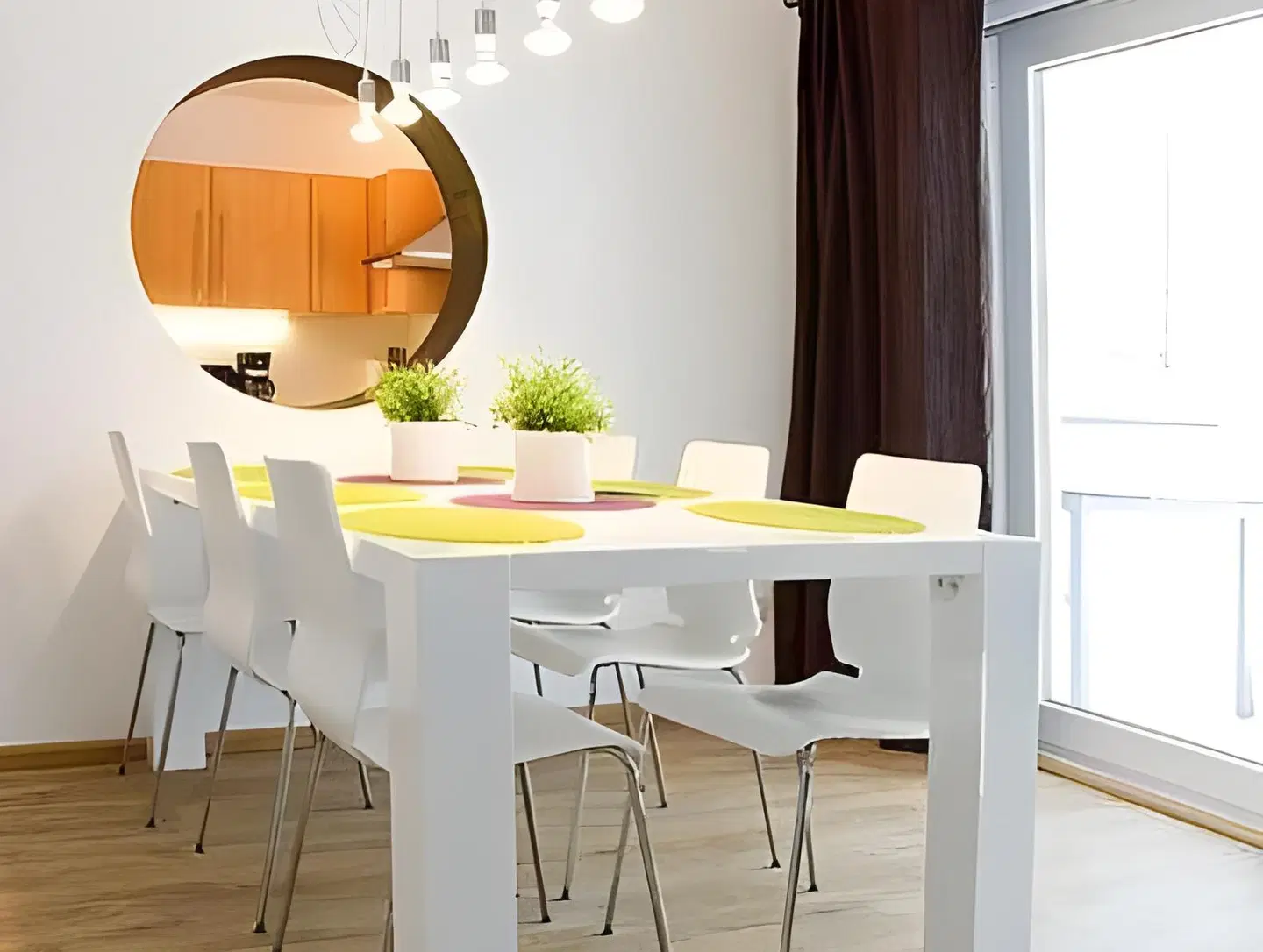 Arnsteiner Apartments Bar