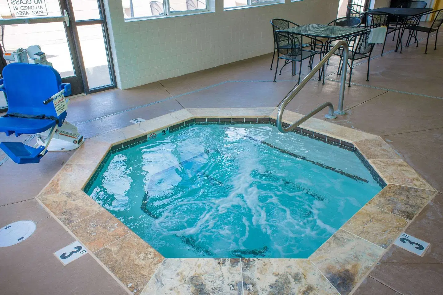 Comfort Suites Springfield HEALTH_BEAUTY