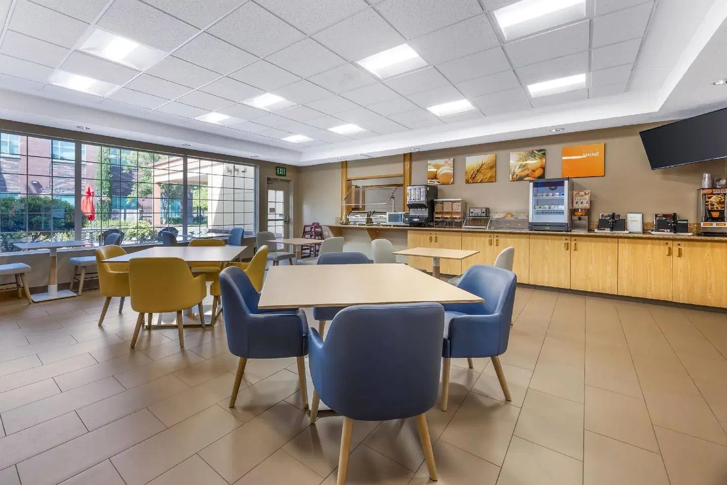 Comfort Suites Airport Konferenz