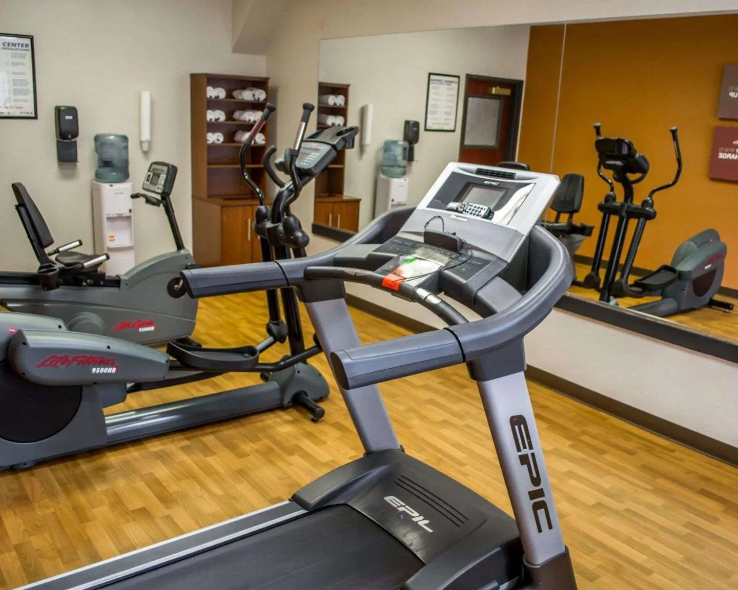 Comfort Suites Portland Southwest SPORTS_AND_LEISURE