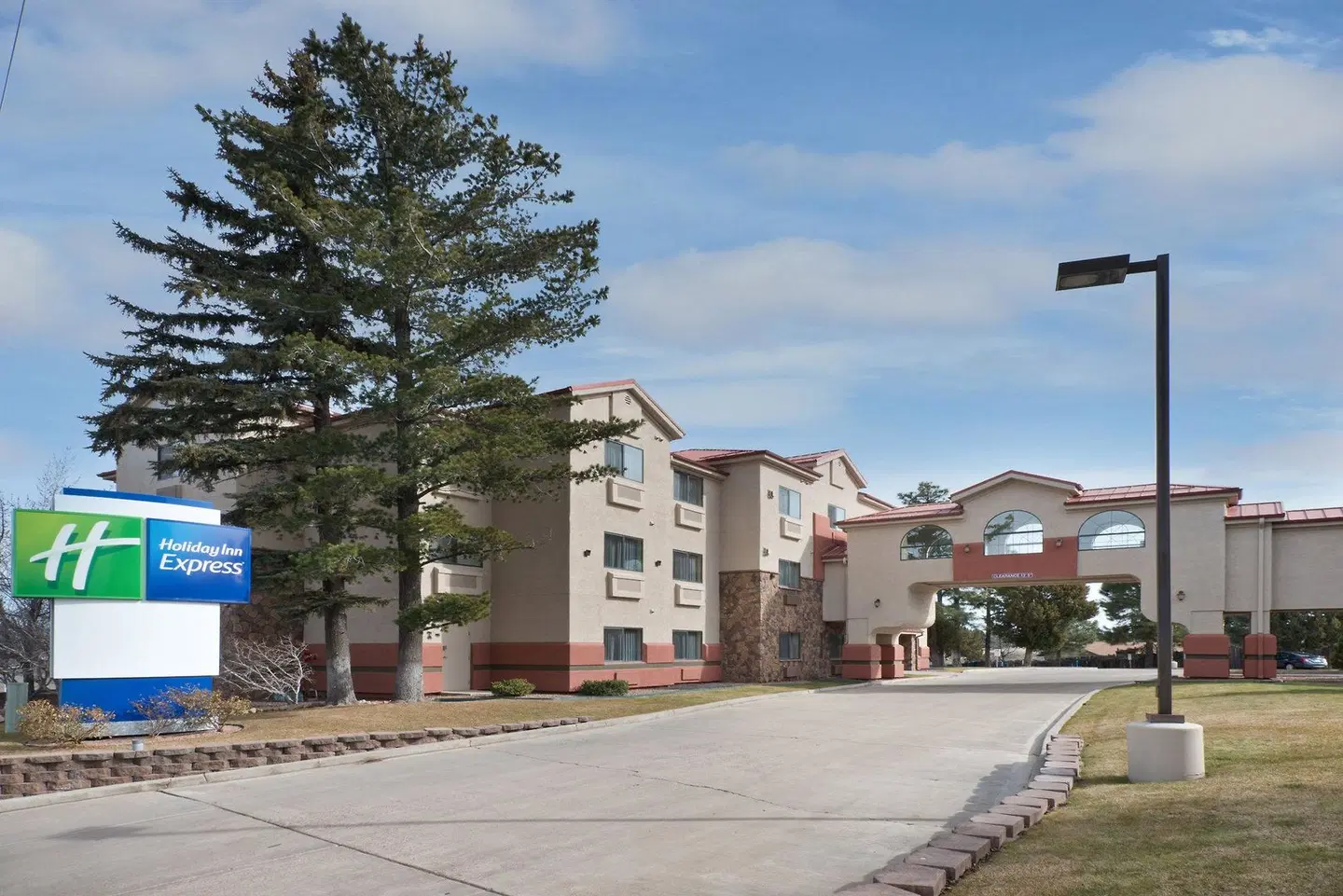 Holiday Inn Express Show Low by IHG EXTERIOR