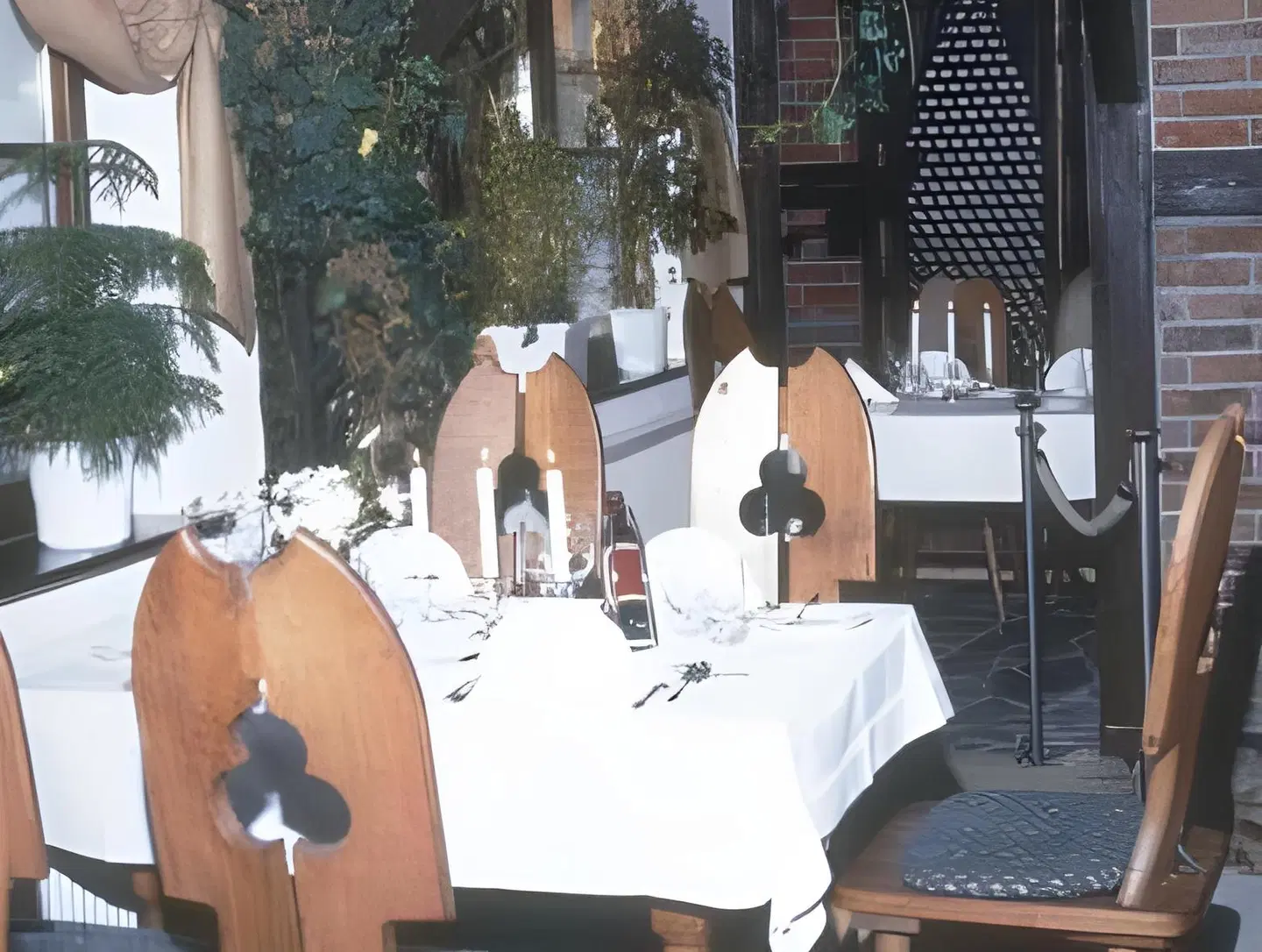 Burg-Hotel Restaurant