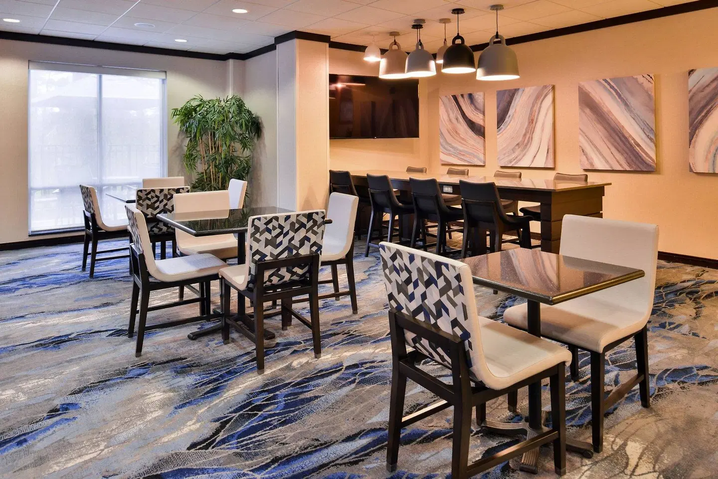 Fairfield Inn & Suites Raleigh-Durham Airport/Brier Creek Bar