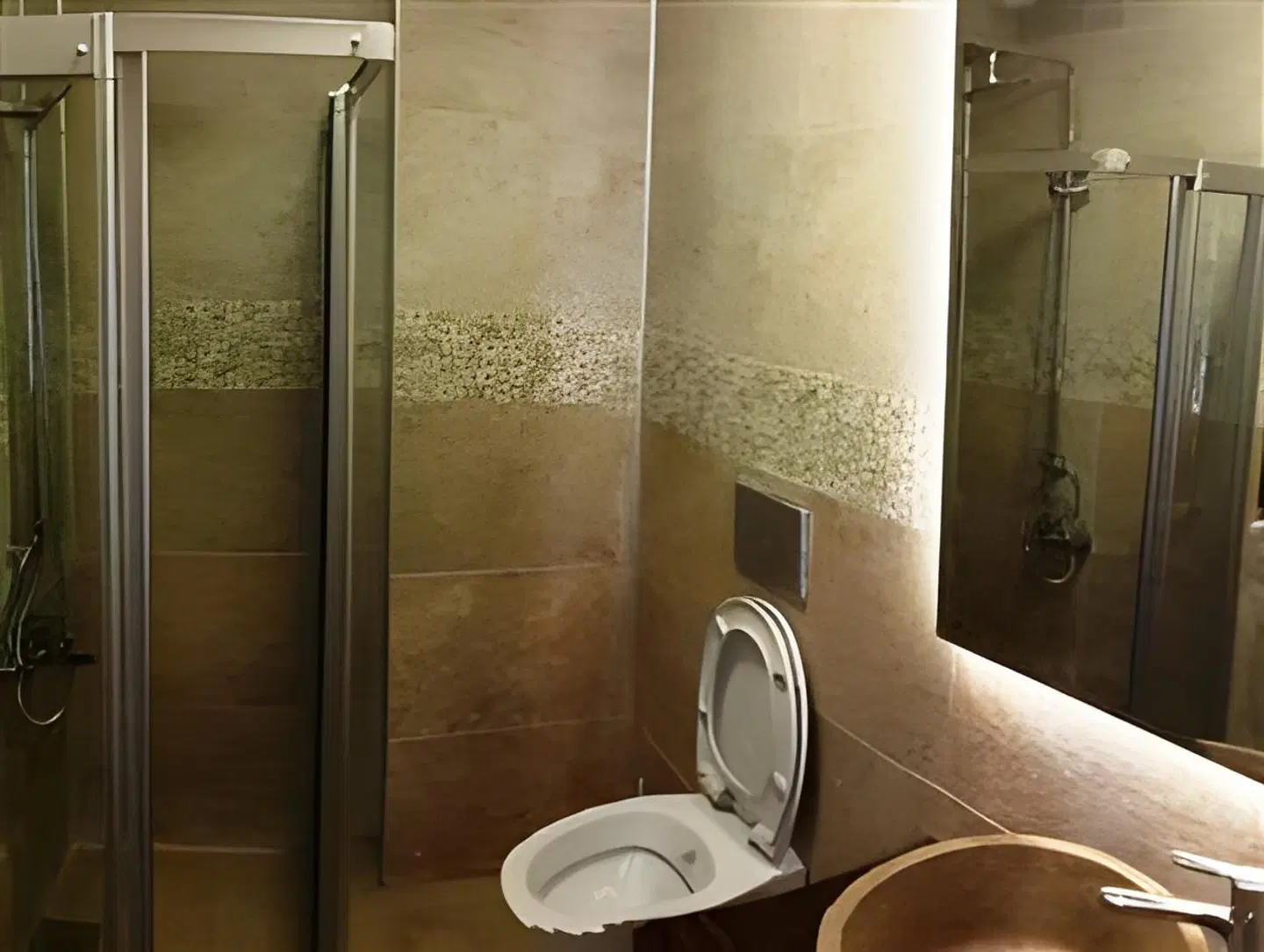 Mytra Hotel Badezimmer