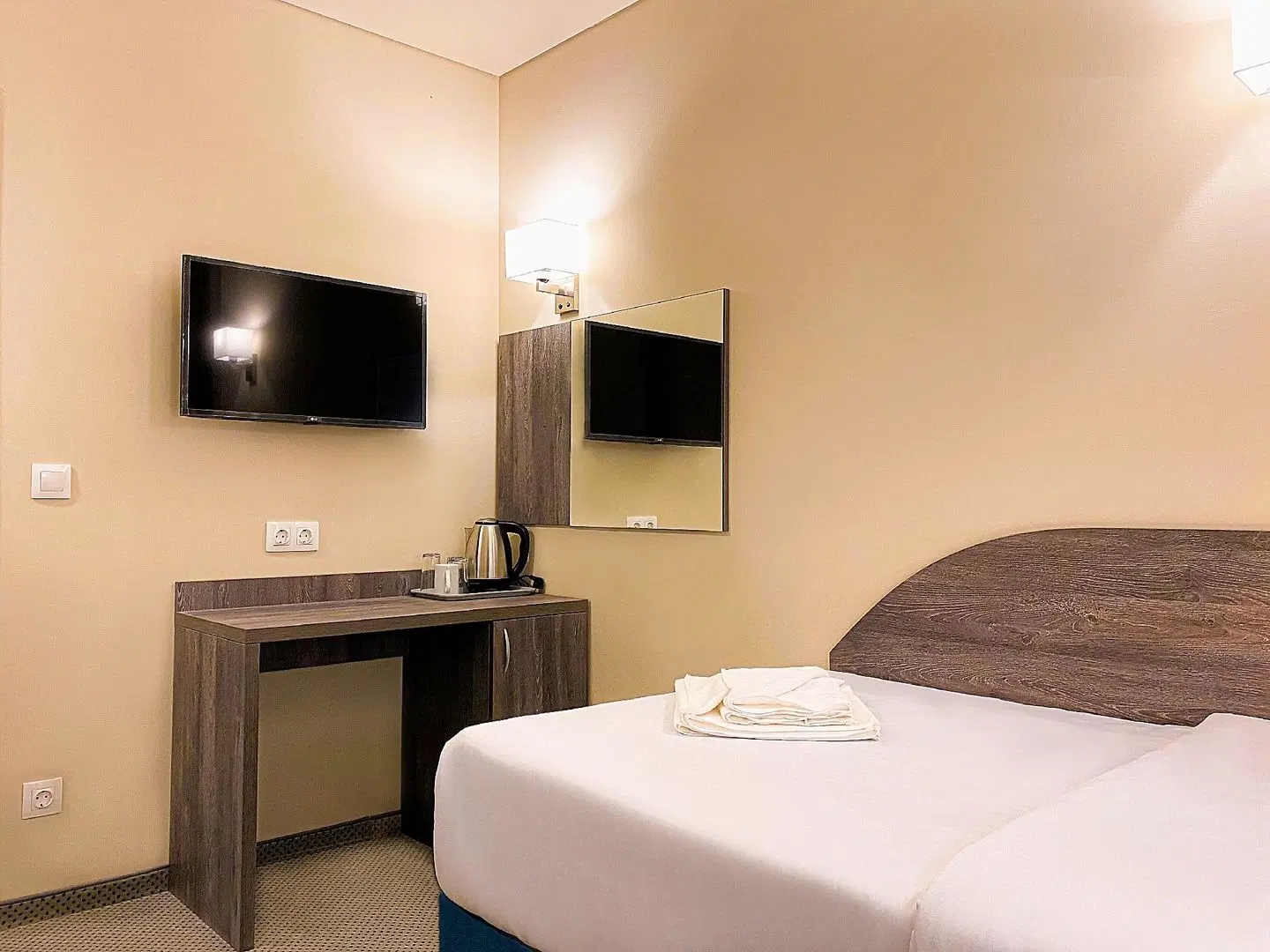 Terminal Park MOTEL ROOM_EXAMPLE