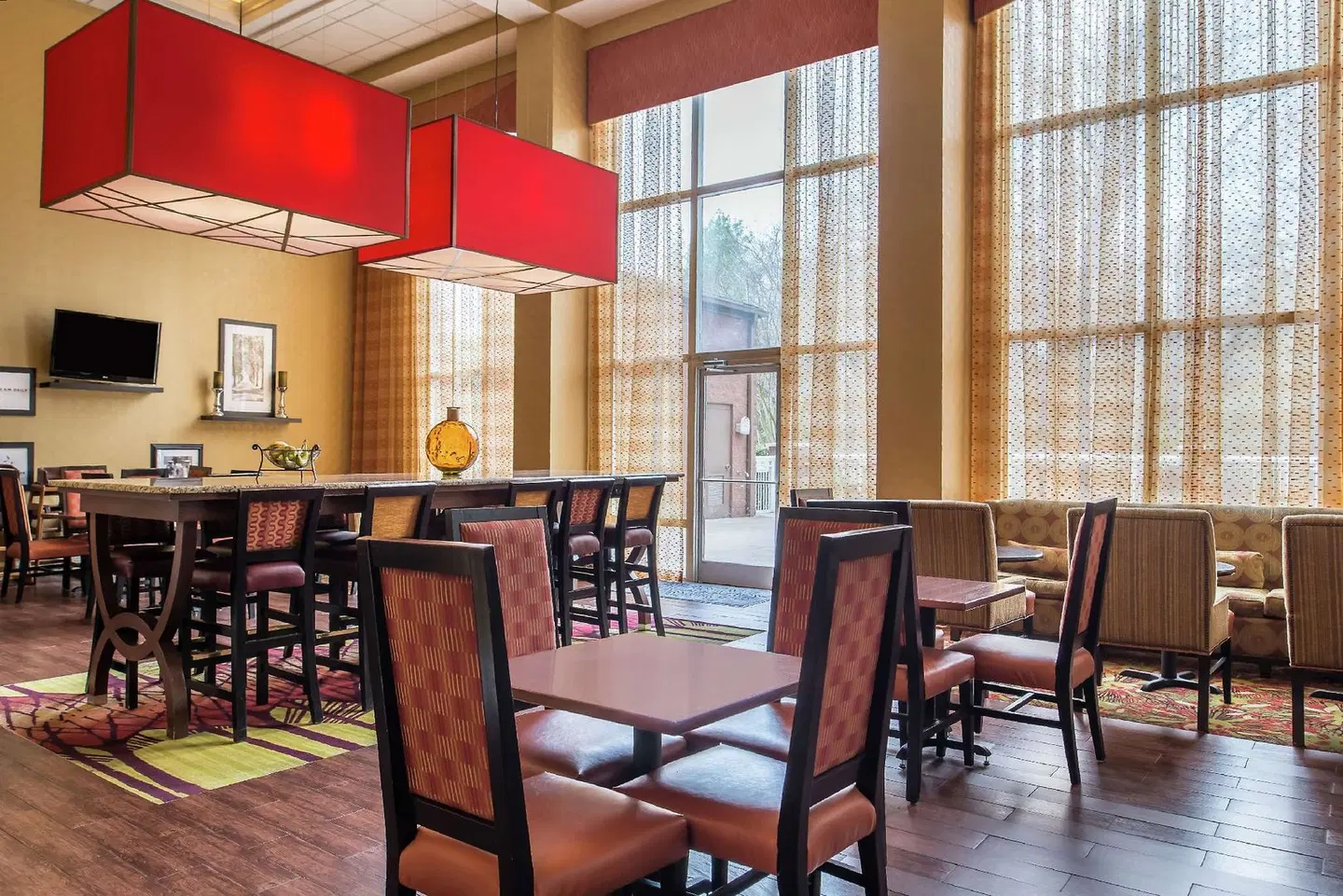 Hampton Inn & Suites Charlotte-Arrowood Rd. LOUNGE_LOBBY