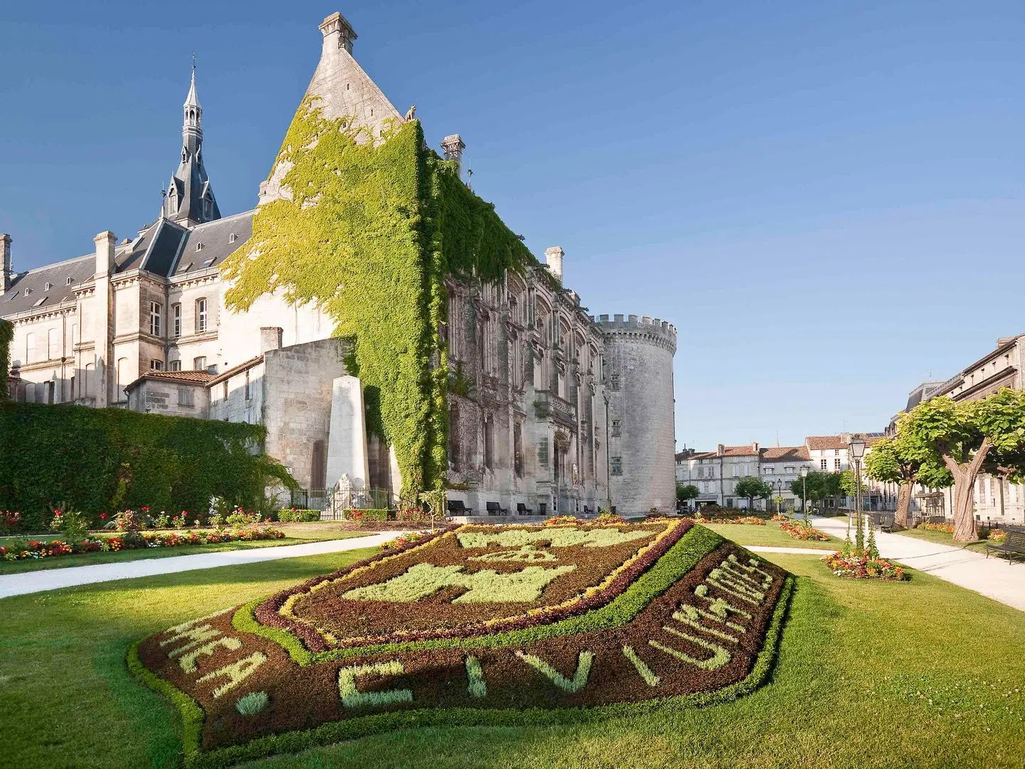 Mercure Angouleme Hotel de France Hotel EXTERIOR