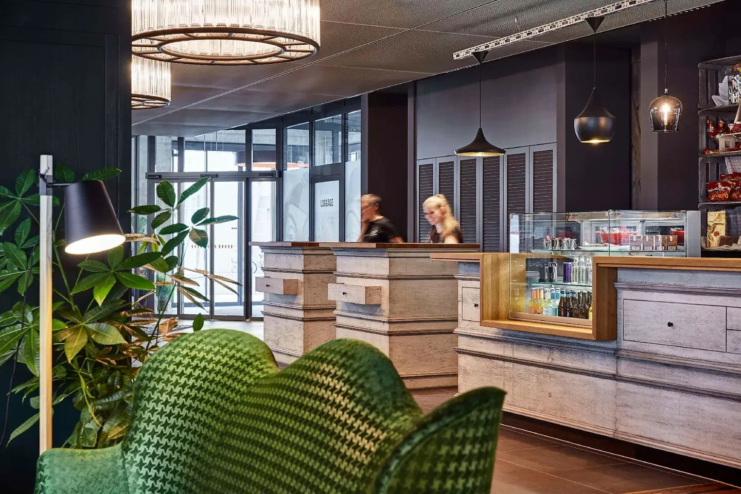 me and all hotel mainz LOUNGE_LOBBY