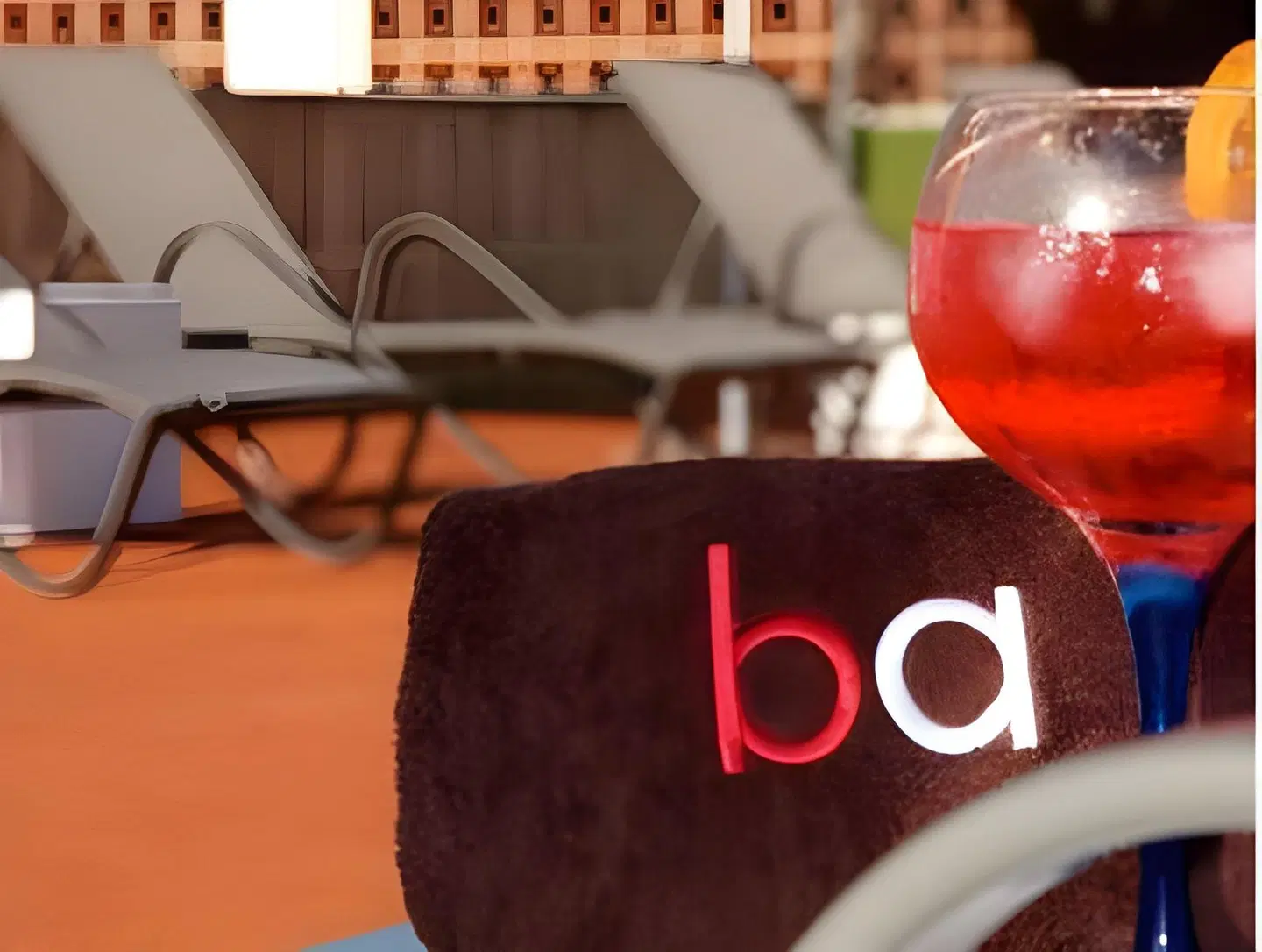BA Style Ibiza Bar