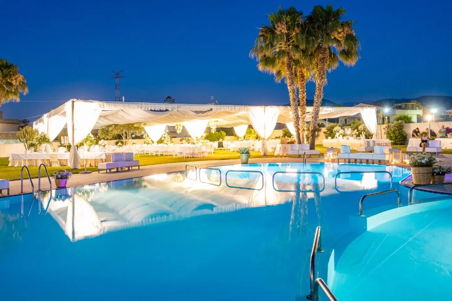 Capo Peloro Resort OUTDOOR_POOL