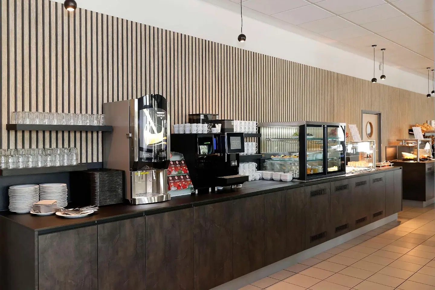 Median Messe Bar