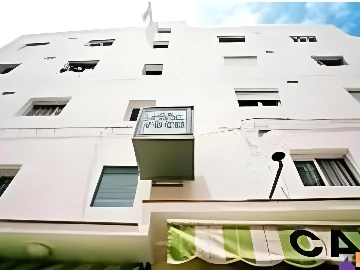 Roca Hostal MODEL_IMPRESSION