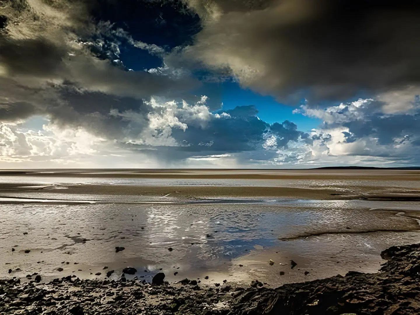 The Silverdale Hotel BEACH