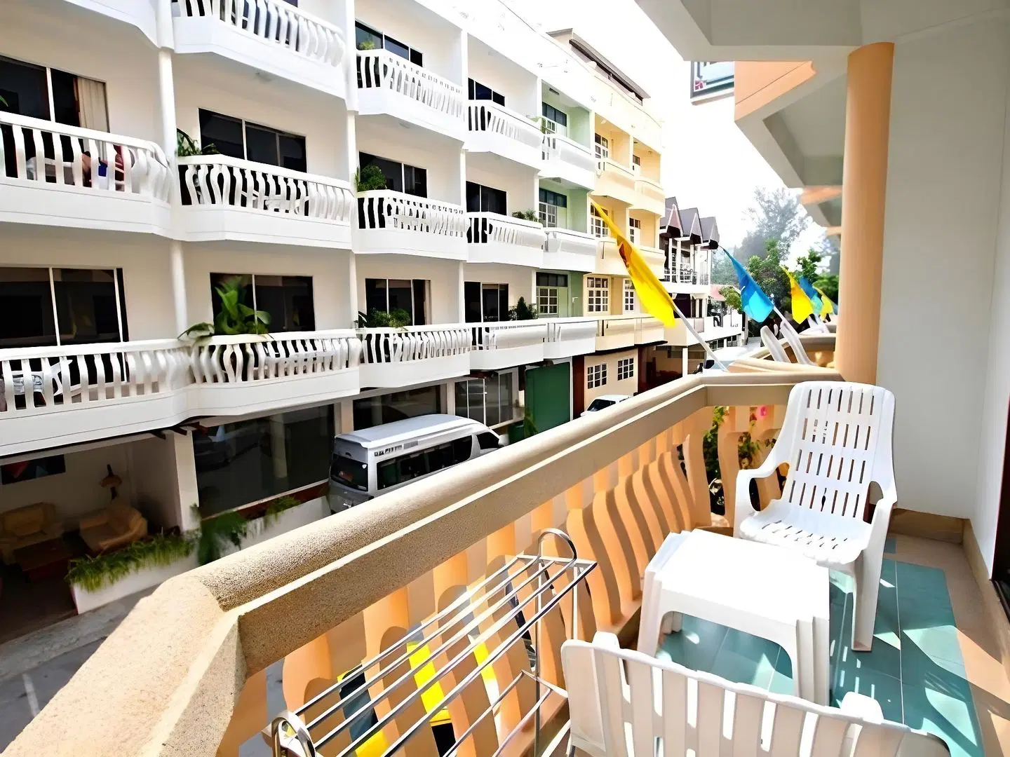 Paisiri Hotel TERRACE