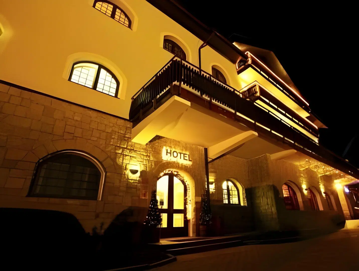 Welness Hotel Windsor EXTERIOR