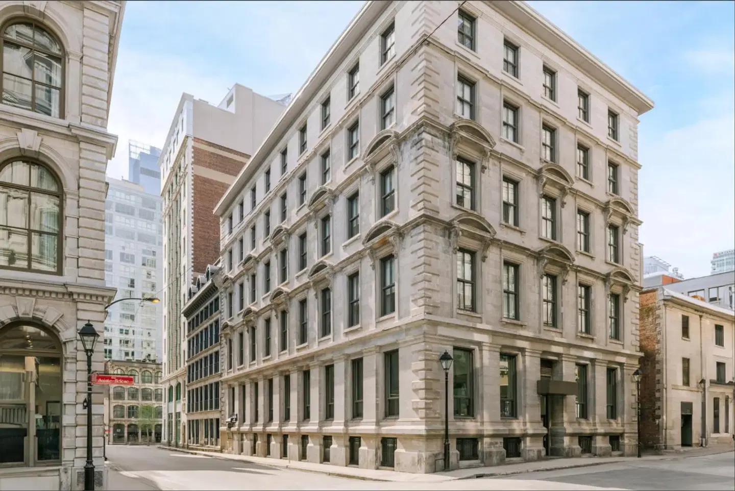 Sonder by Marriott Bonvoy Le Victoria Apartments Old Montreal EXTERIOR