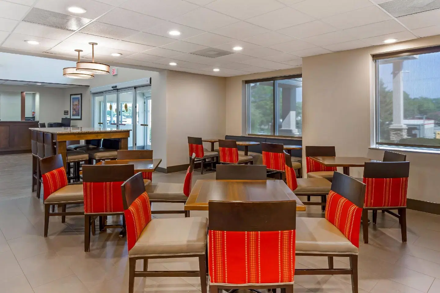 Comfort Suites Raleigh LOUNGE_LOBBY