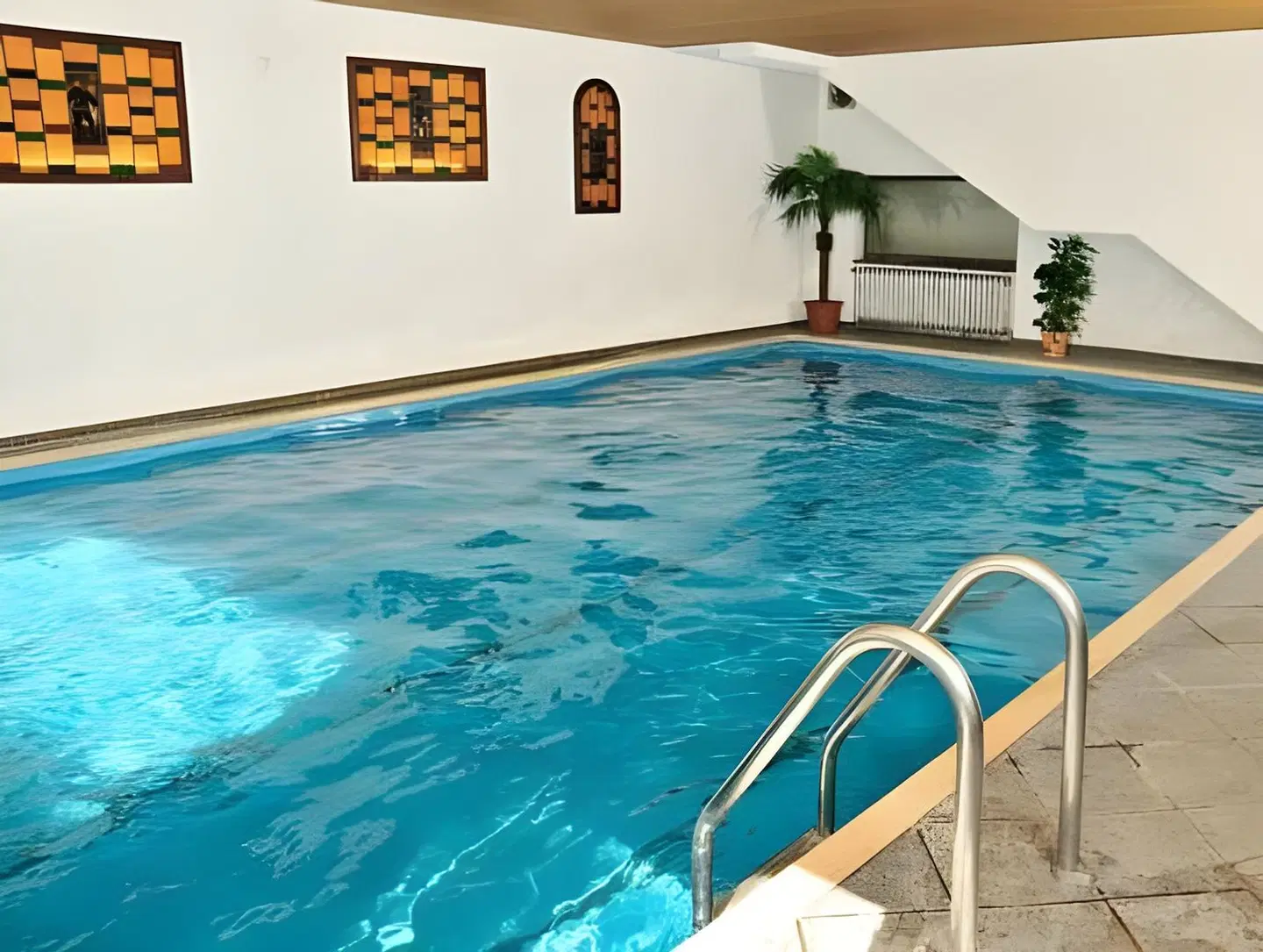 Bacharacher Hof Hallenbad