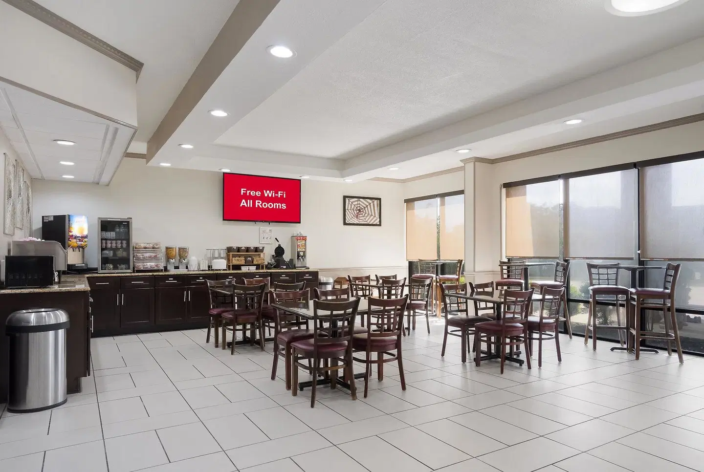 Red Roof Inn & Suites Jacksonville, NC Restaurant