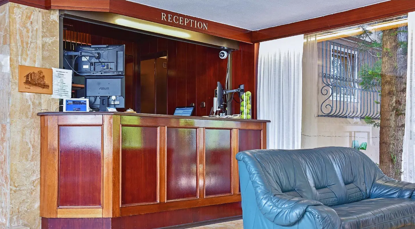 Mainbogen Bar