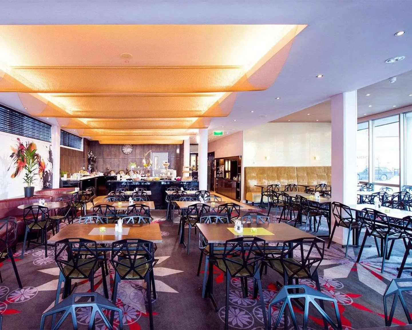 Clarion Collection Hotel Aurora Restaurant