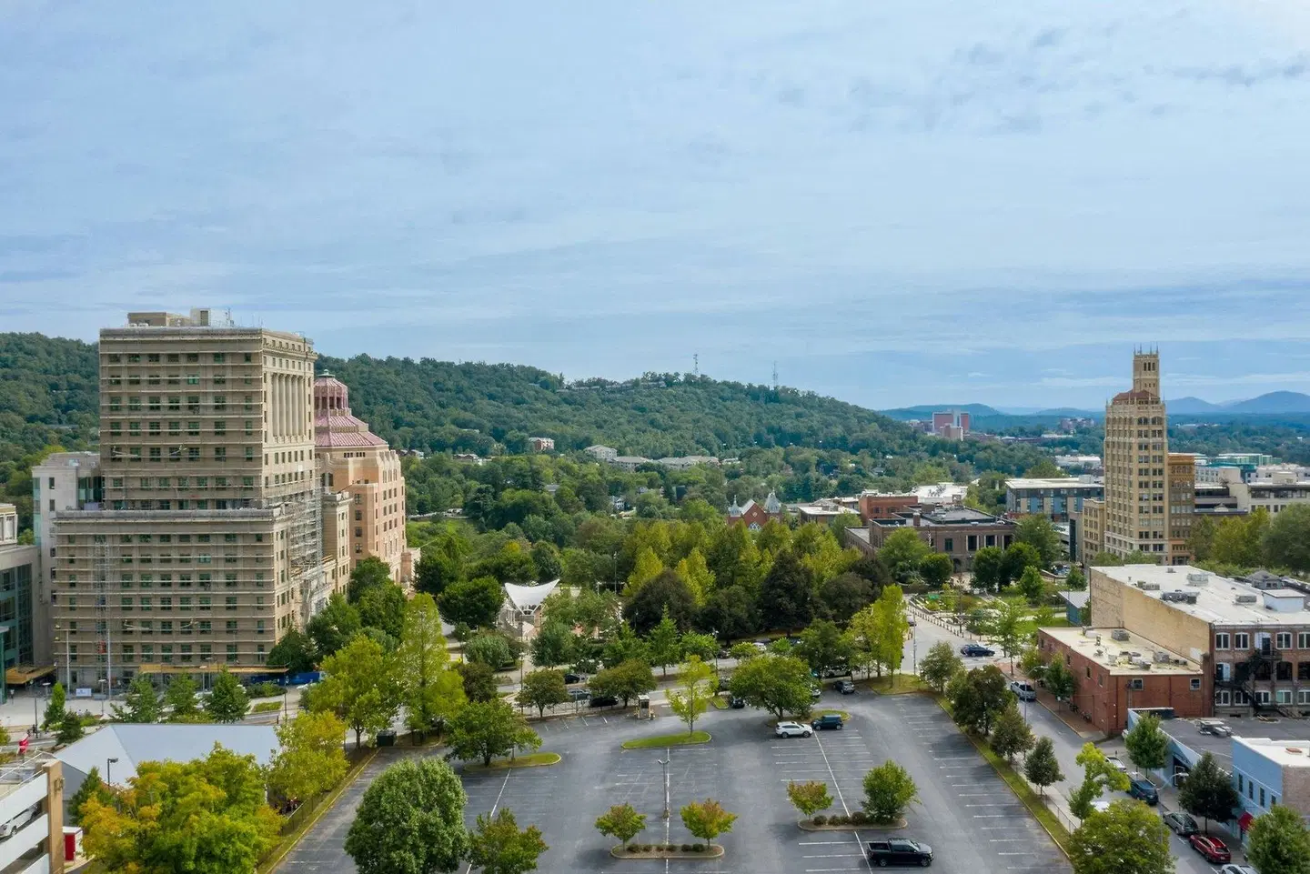 Renaissance Asheville Hotel LANDSCAPE