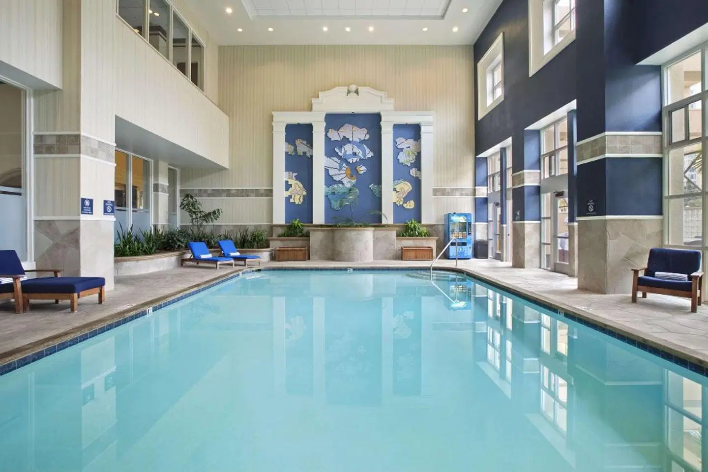 Embassy Suites by Hilton San Diego Bay Downtown Hallenbad