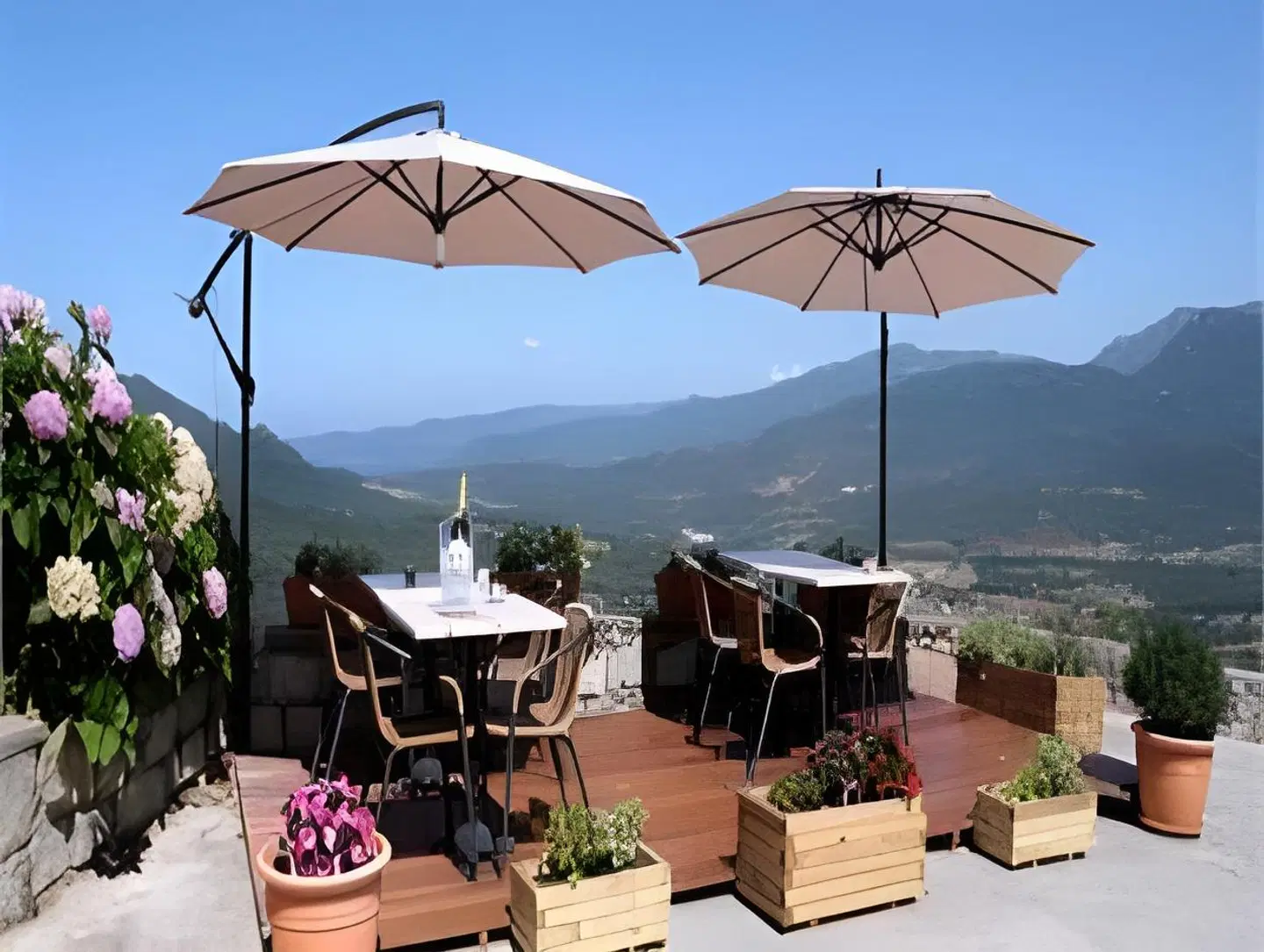 Des Roches Terrasse