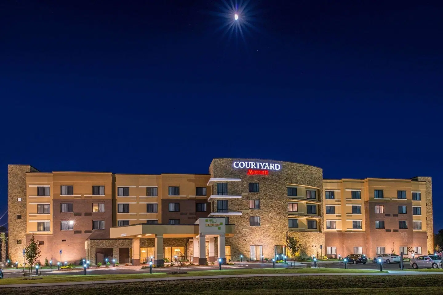 Courtyard by Marriott Jacksonville EXTERIOR