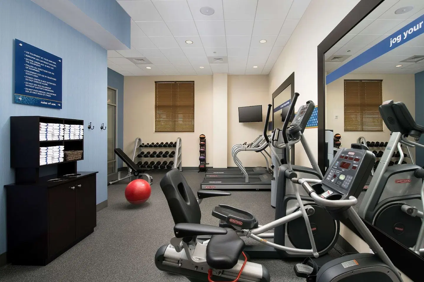 Hampton Inn Wilmington Downtown SPORTS_AND_LEISURE