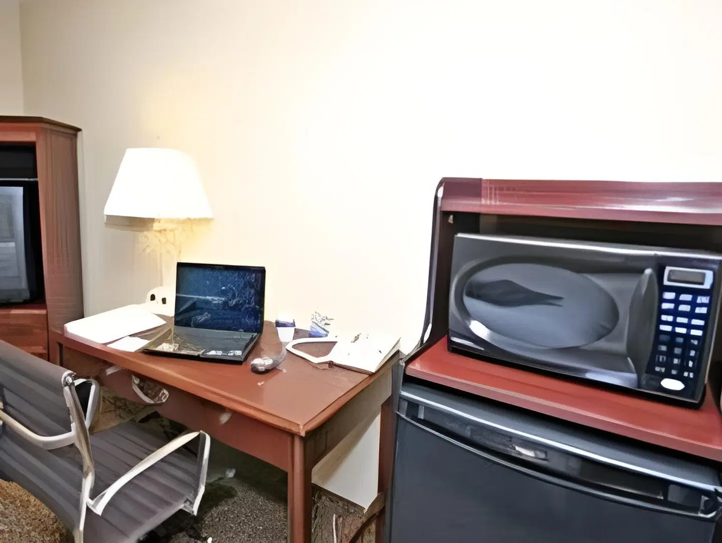 Hampton Inn Greensboro-East ROOM_EXAMPLE