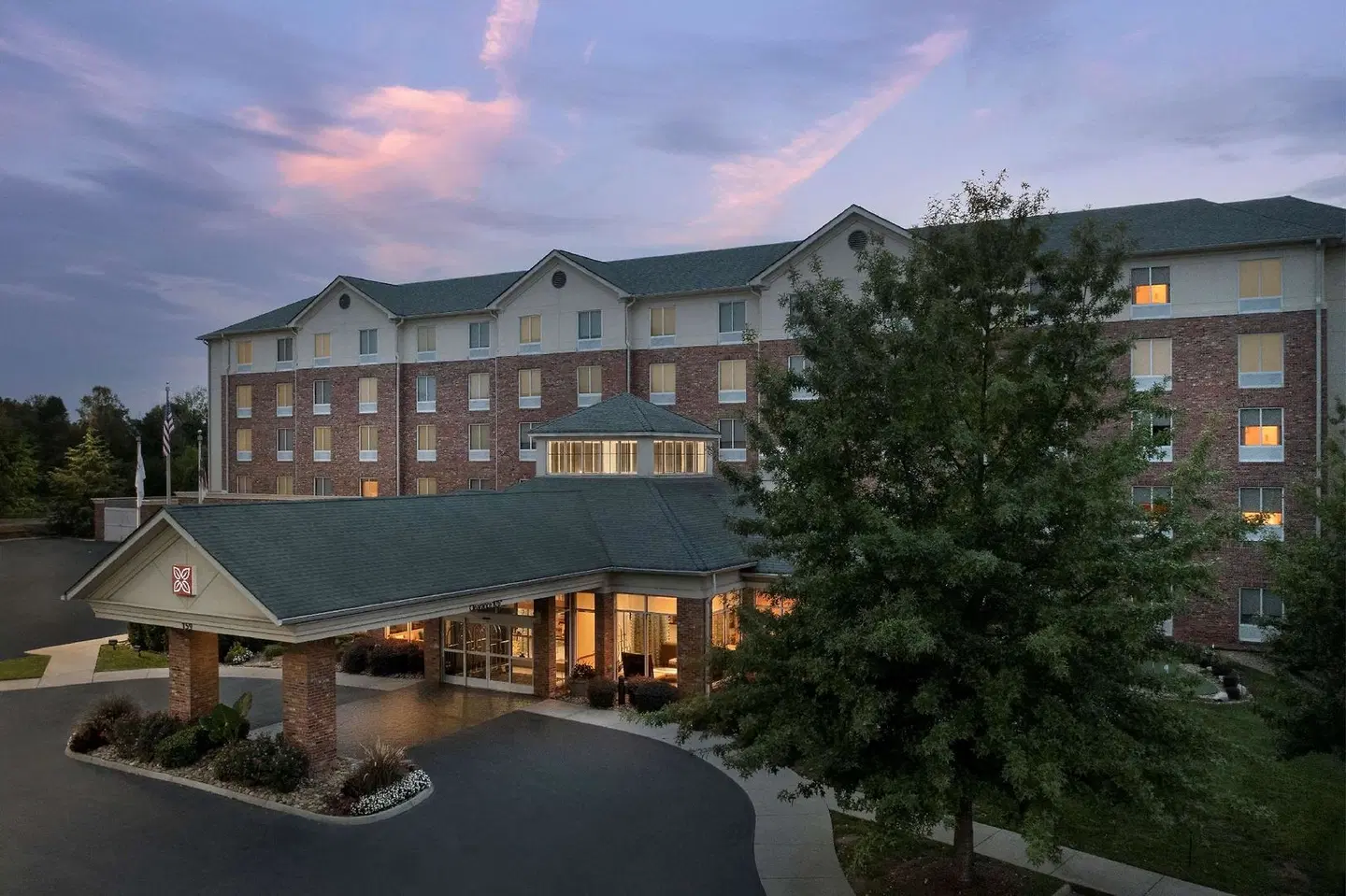 Hilton Garden Inn Charlotte/Mooresville EXTERIOR