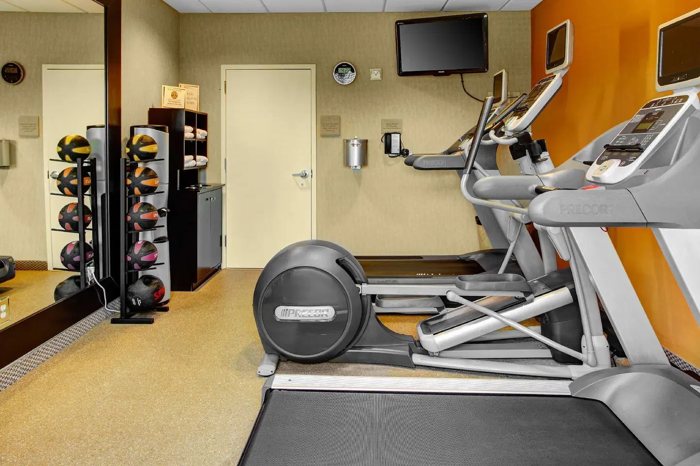 Hilton Garden Inn Wilmington Mayfaire Town Center SPORTS_AND_LEISURE